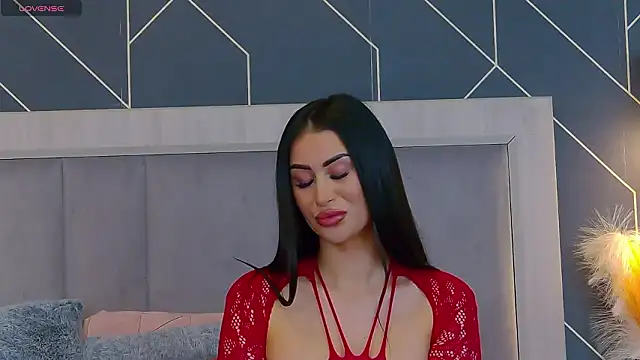 EmyLaveau online show from February 2, 6:12 am