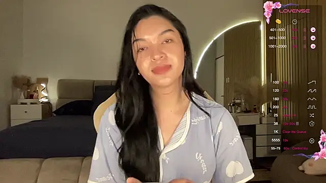 Rogueblaze online show from March 17, 5:44 am