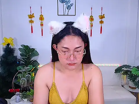 plysaithailand online show from April 5, 10:20 pm