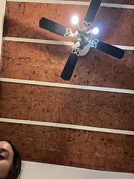 indierotic online show from March 18, 4:39 am