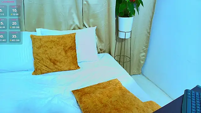 yulina xue online show from September 20, 11:25 pm