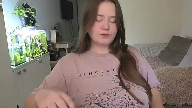 remirann  online show from November 27, 9:45 am