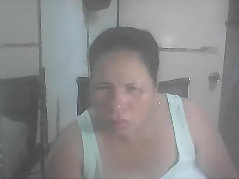 hotwet mama4uxx online show from September 22, 11:36 pm