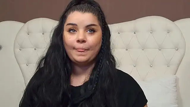 BustyMadison online show from December 2, 9:54 am