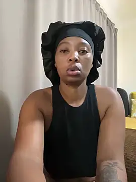 cherrybabe76 online show from February 4, 7:00 am