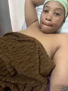 cherrybabe76 online show from December 2, 8:27 am