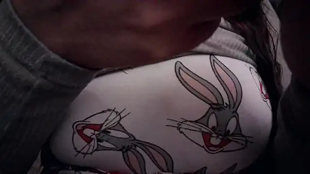 AnnyelinnaLove online show from February 1, 6:45 am