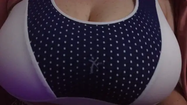 AnnyelinnaLove online show from October 23, 6:08 am