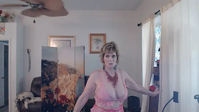 SindeeDix online show from July 21, 2:51 pm