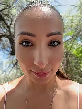 LetsFunKARINA online show from June 14, 6:58 am