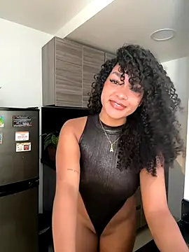 Snapshot of mariam_hill chatting on October 4, 4:22 pm mariam hill online show from October 4, 4:22 pm
