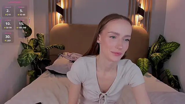 Kira Quinn online show from November 12, 7:06 am