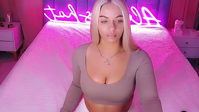 AllwaysHotJ online show from November 30, 2:49 am