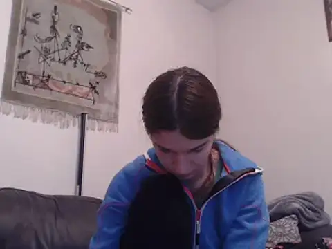 Mercedeswoman8 online show from October 24, 7:10 pm