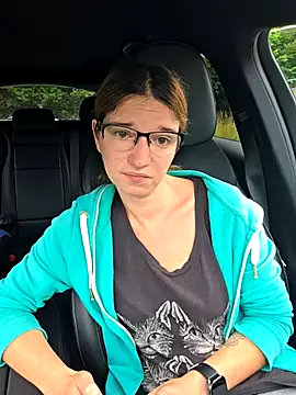 Mercedeswoman8 online show from July 21, 2:18 pm