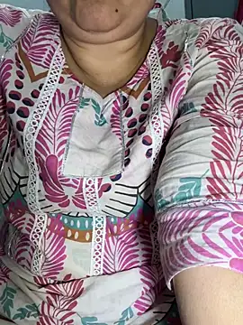 Preet Kaur 69 online show from April 10, 6:58 pm