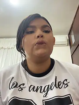 Lia sexx online show from November 19, 7:14 pm