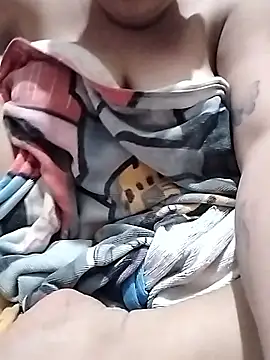 curvee Kyra online show from January 10, 4:17 am