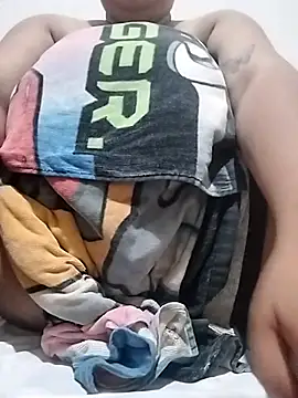 curvee Kyra online show from January 15, 12:11 pm