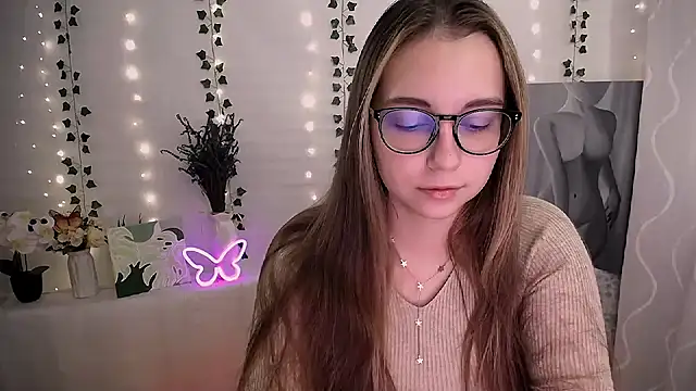 Snapshot of SweetPrincess_ chatting on October 2, 6:07 am SweetPrincess online show from October 2, 6:07 am