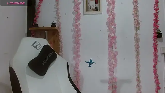 bety-cum2 online show from August 8, 2:03 pm
