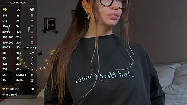 Snapshot of Virtual_Girll chatting on October 28, 6:46 pm Virtual Girll online show from October 28, 6:46 pm