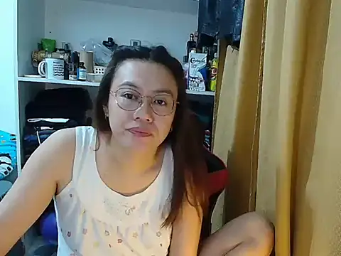 crizzybel online show from February 12, 12:23 am