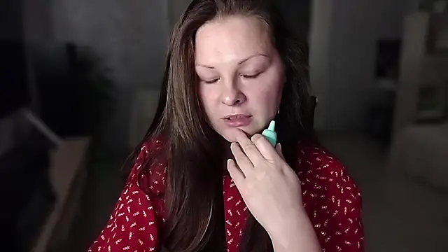 Marla Singerrr online show from November 3, 7:07 pm