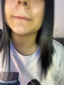 lucy26  online show from April 9, 2:47 am