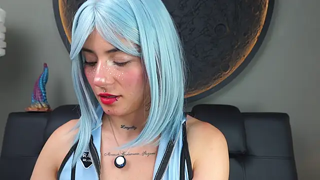 miss sharlotte18 online show from November 19, 6:19 pm