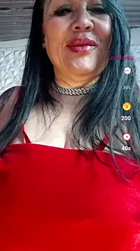 kittyhotass1 online show from July 12, 5:19 am