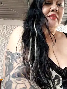 kittyhotass1 online show from October 28, 2:12 pm