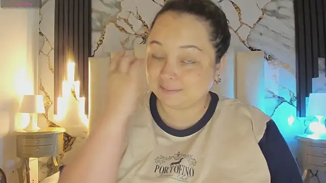 mollieblue69 online show from March 17, 12:53 pm