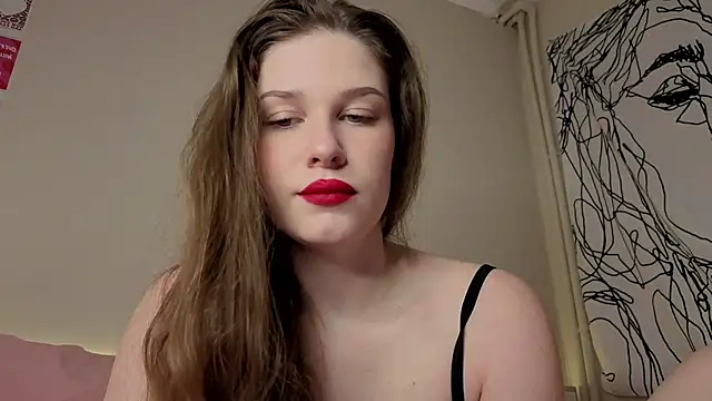 LisaSweetie online show from June 12, 8:39 pm