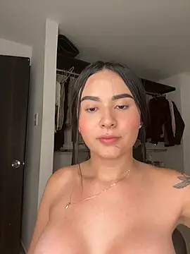 jailyncam  online show from April 28, 2:27 am