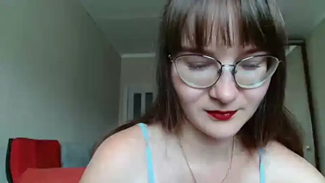 KiraGoldens online show from July 23, 7:27 am