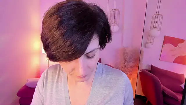 LorenDaze online show from December 16, 6:52 am