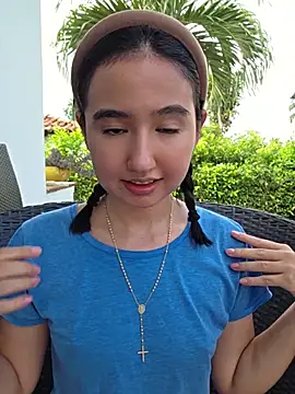 Pinkie Princes online show from July 25, 9:11 pm