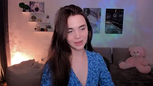 aPieceOfJoy online show from May 16, 12:46 am