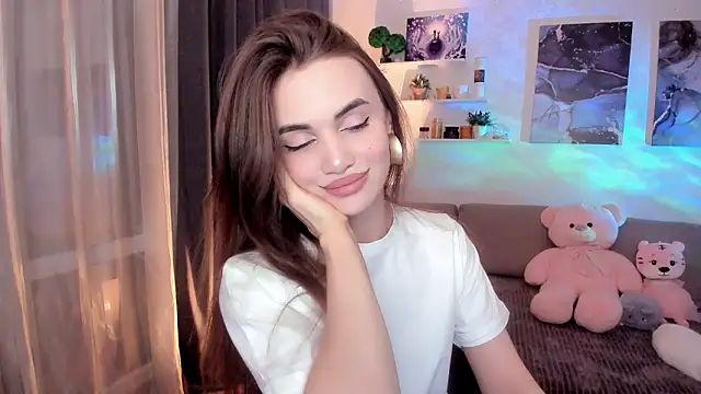 aPieceOfJoy online show from March 4, 3:24 am