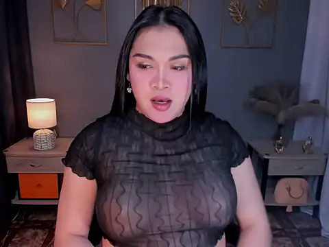 MaxeneCullens online show from September 10, 7:30 am