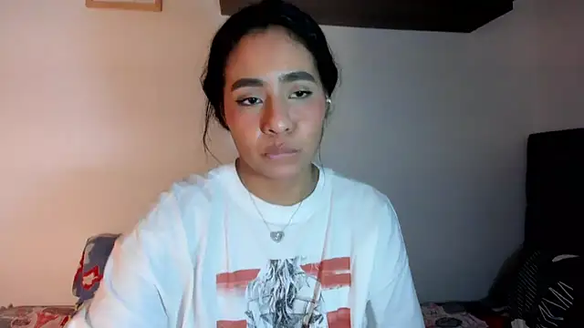 valeryvegas 2 online show from November 6, 4:18 am