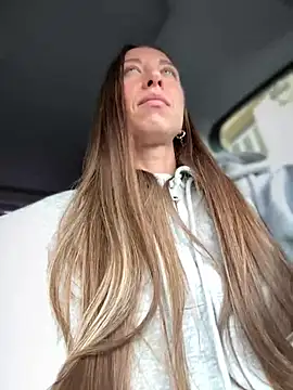 EvaCatt online show from April 5, 3:38 am