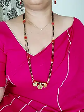 Cute Sexy Teacher 69 online show from July 28, 6:20 pm