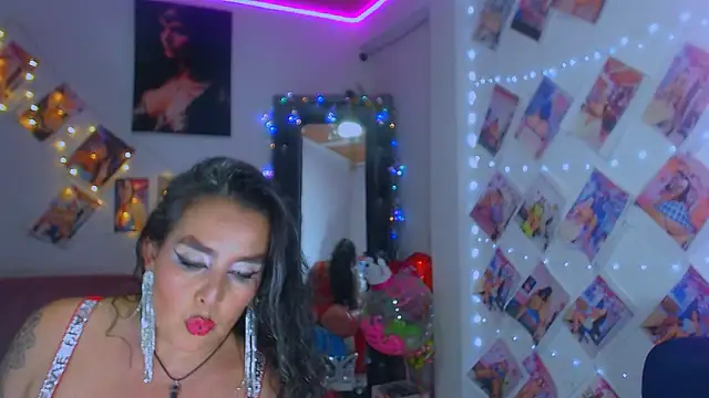 sweet vanessa 22 online show from October 27, 5:58 am