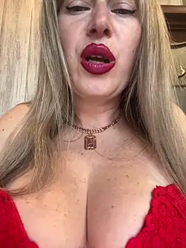 Kittenforyou online show from March 13, 1:34 pm