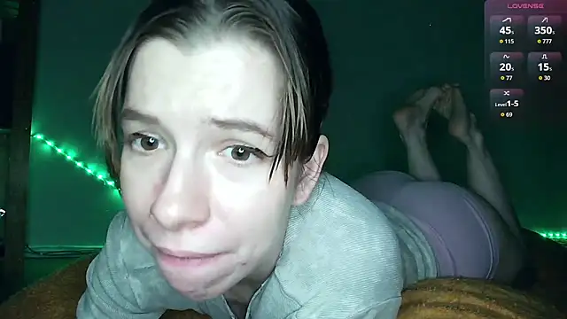 cruellagoth666 online show from October 2, 12:04 am