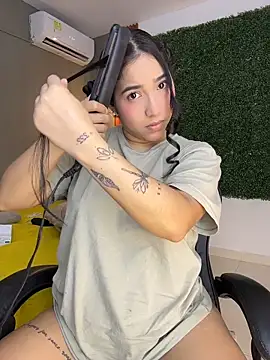 Amandanauty online show from December 14, 7:25 am