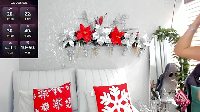 EmmaFerrary online show from December 13, 7:53 pm