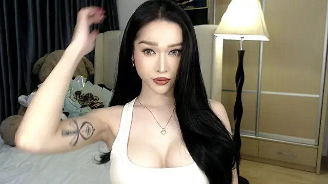 KeenMazikeen69 online show from May 21, 6:17 pm